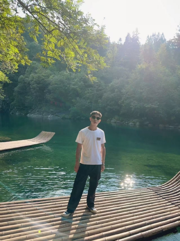 林言的第三张照片--池州基督教相亲网